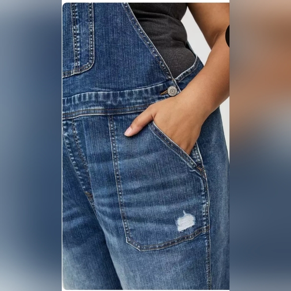 Torrid Straight Leg Denim Overalls Mid Wash Distressed Sz 12 Short - Picture 3 of 13